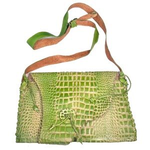 Green genuine leather shoulder bag sewn in waxed thread, HANDMADE/envelope style